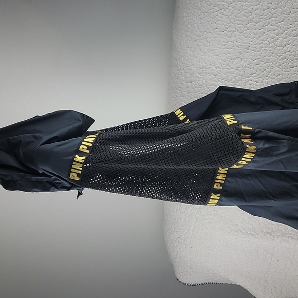 PINK lightweight mesh insert jacket! - Picture 7 of 12